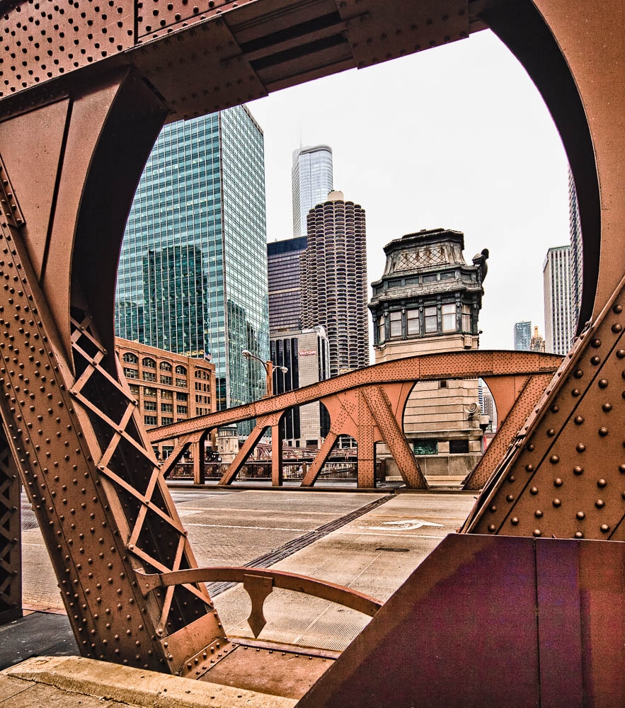 Bridge over Chicago River